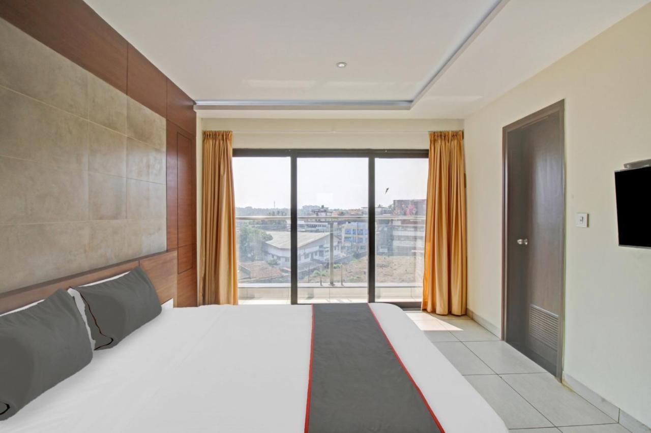 Venkys Stay Inn Удупи Екстериор снимка